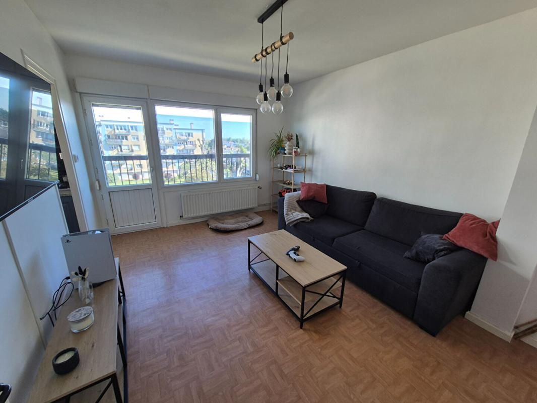 SAINT POL SUR MER Appartement St Pol Sur Mer  3 pièce(s) 57 m2 4
