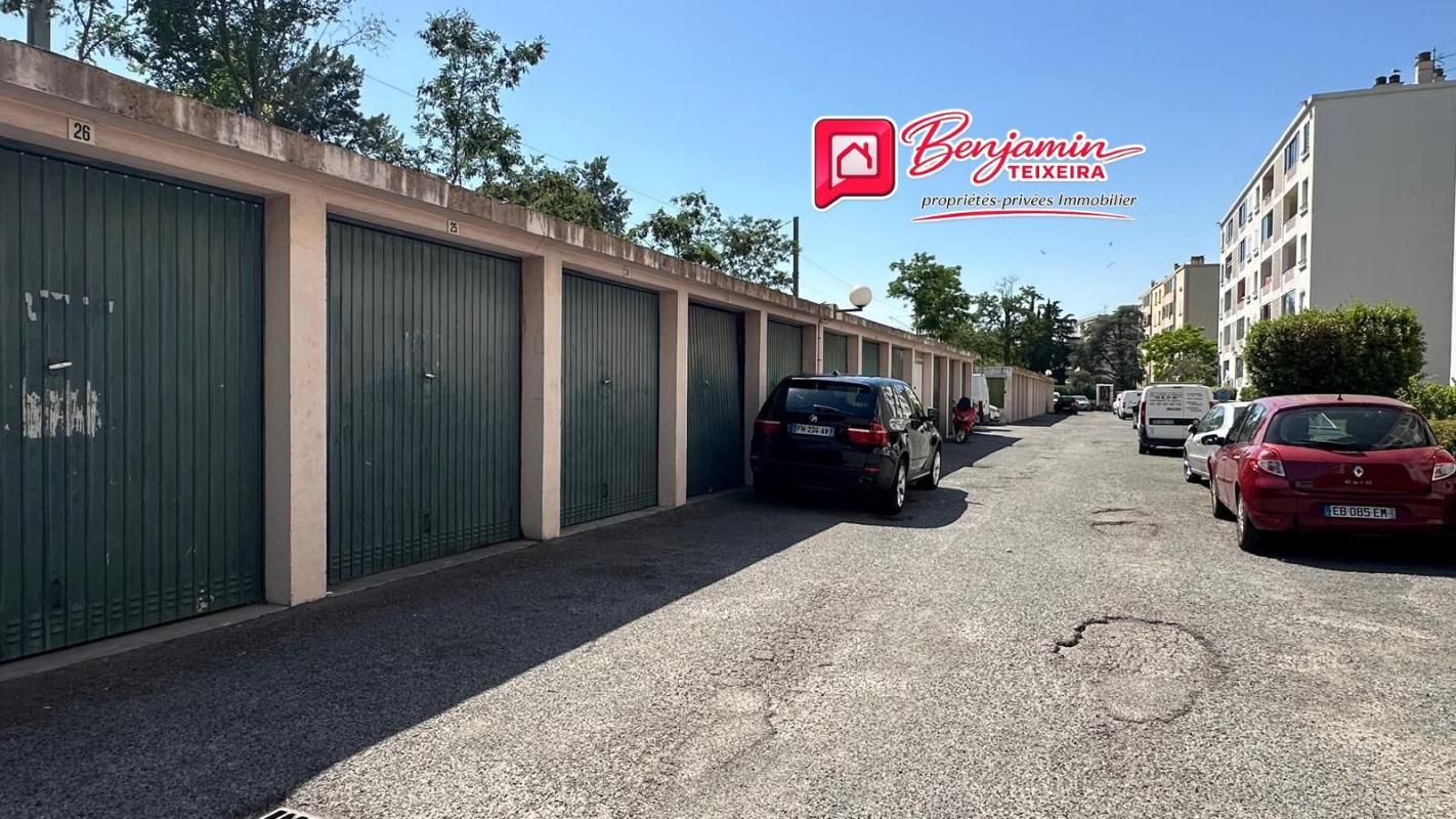 FREJUS Parking / box Frejus 1
