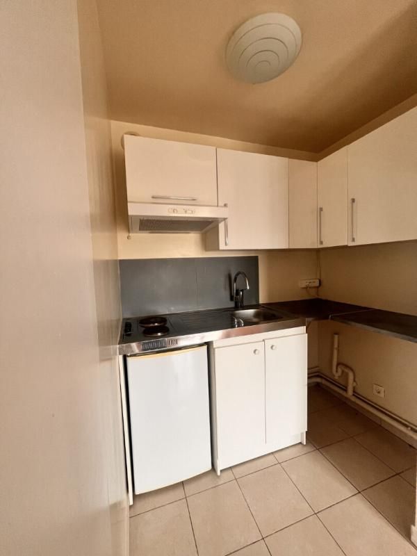 NOISY-LE-SEC Appartement Noisy Le  Sec - 1 pièce(s) 25 m2 3
