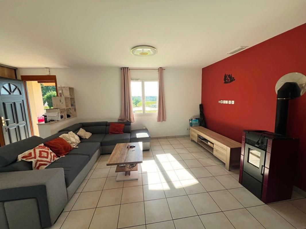LADIGNAC-LE-LONG Maison Ladignac Le Long 4 pièce(s) 85 m2 2