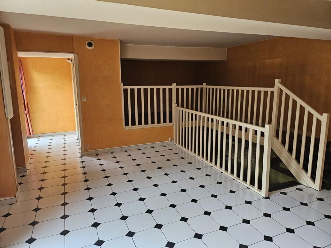 DIJON Dijon place Wilson T2 53 m2 3