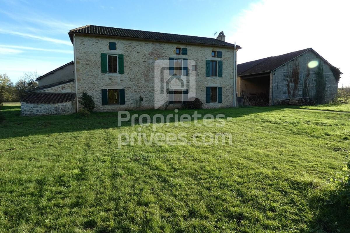 DURAVEL Propriété d'Exception en Pierre avec Piscine et 5 ha, Duravel (46700) 1