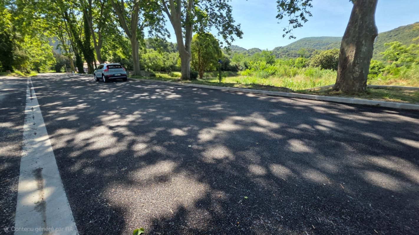 LES CLUSES Terrain Les Cluses 831 m2 3