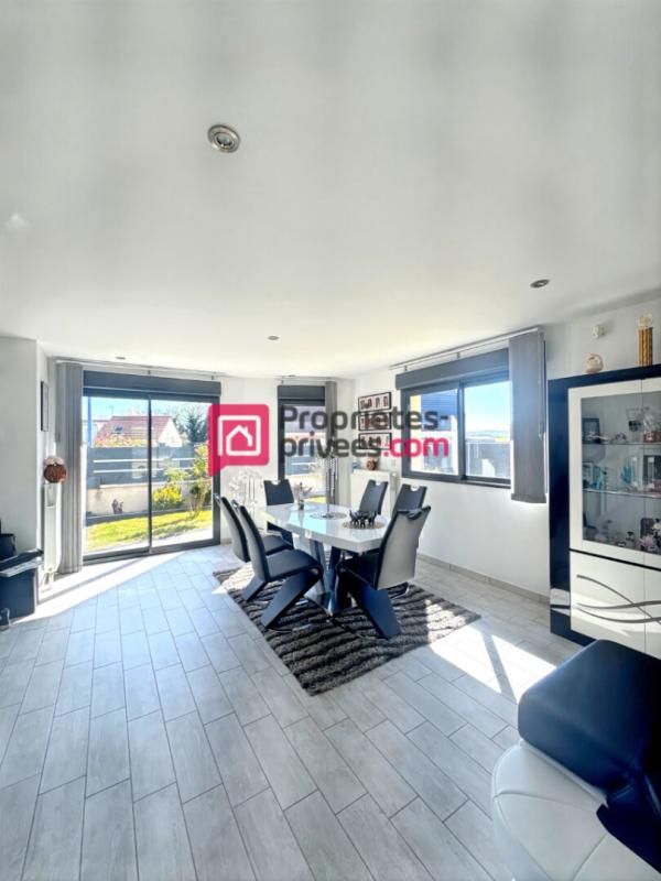 ALLONNE Maison Allonne 6 pièce(s) 147 m2 2