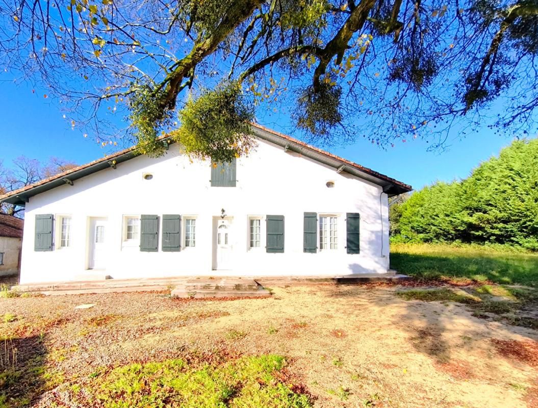 Maison Poyartin 4 pièce(s) 154 m2