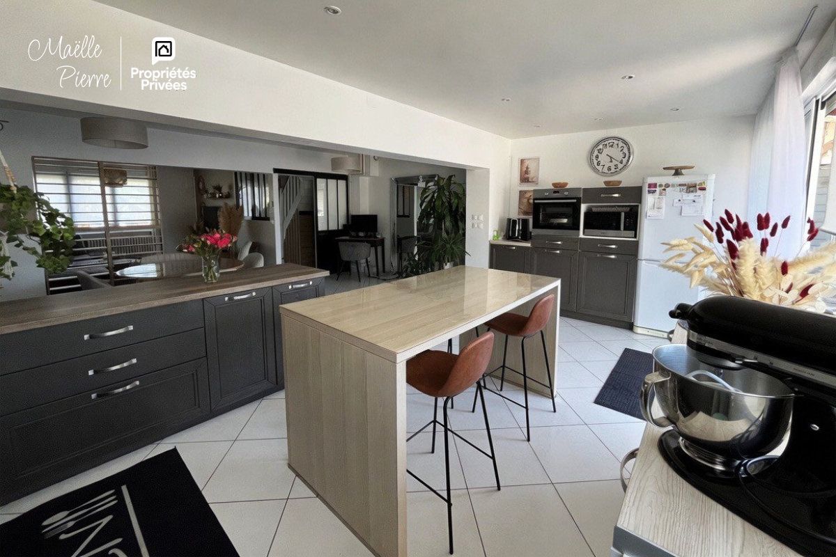 GRANDE-SYNTHE Maison Grande-Synthe 4 chambres 120m2, garage + dépendance 4