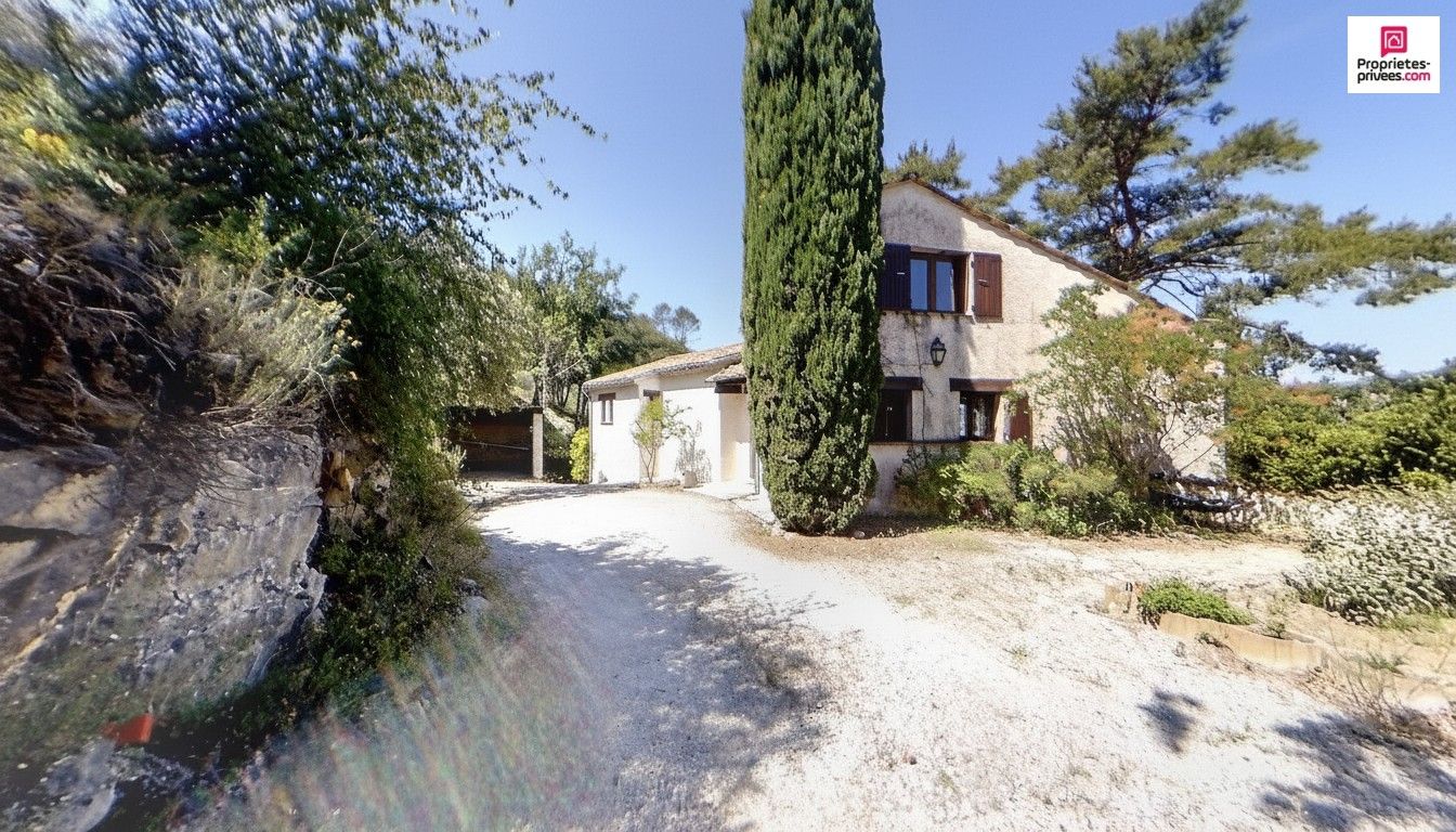ESPARRON-DE-VERDON Vue sur le lac d'Esparron, 4 000 m² de terrain et accès privé au lac 2