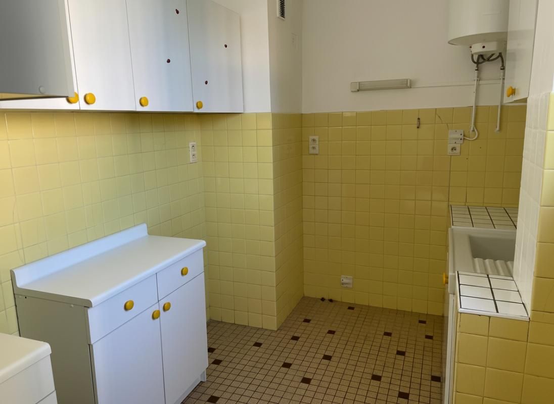 CANET-EN-ROUSSILLON Appartement Canet En Roussillon 2 pièce(s) 33 m2 4