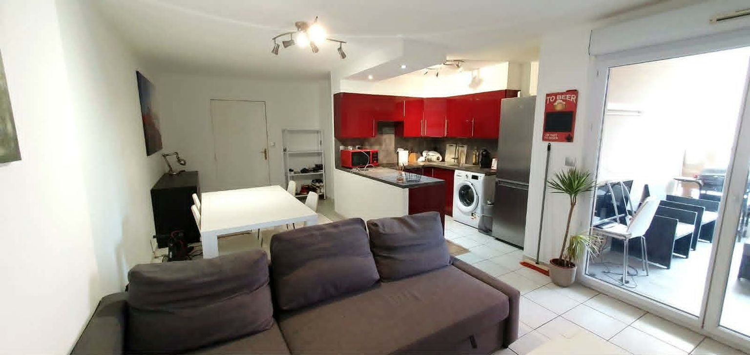 Appartement Istres 2 pièce(s) 55 m2 Avec TERRASSE  et Parking