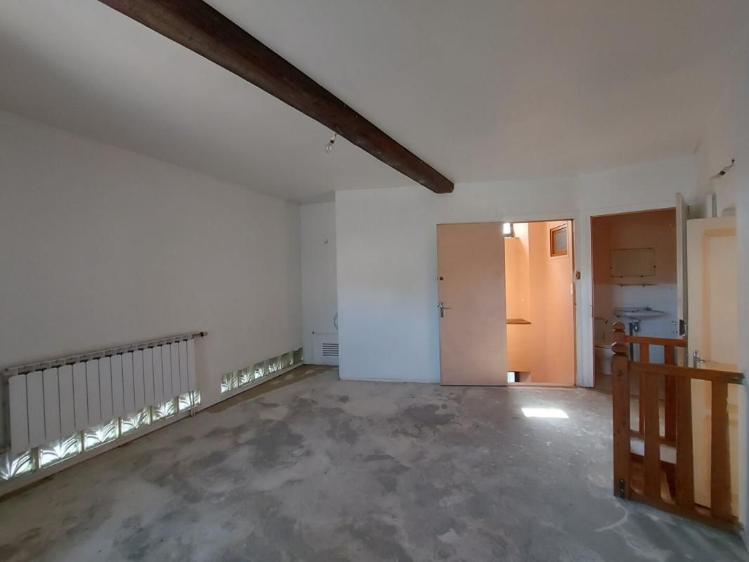 CHAMOUX-SUR-GELON Maison de village 6P 147 m2 CHAMOUX-SUR-GELON (73390) 3