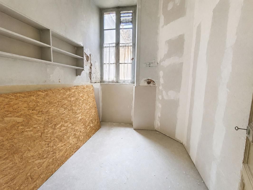 22000 SAINT BRIEUC - Murs ,Local,  Bureau  7 m²