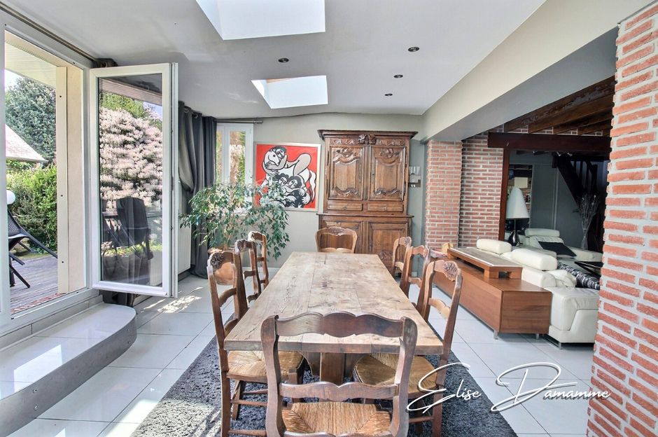SAINT-JOUIN-BRUNEVAL Grande maison 5 chambres, piscine intérieure, salle de billard, jardin, garage double 4