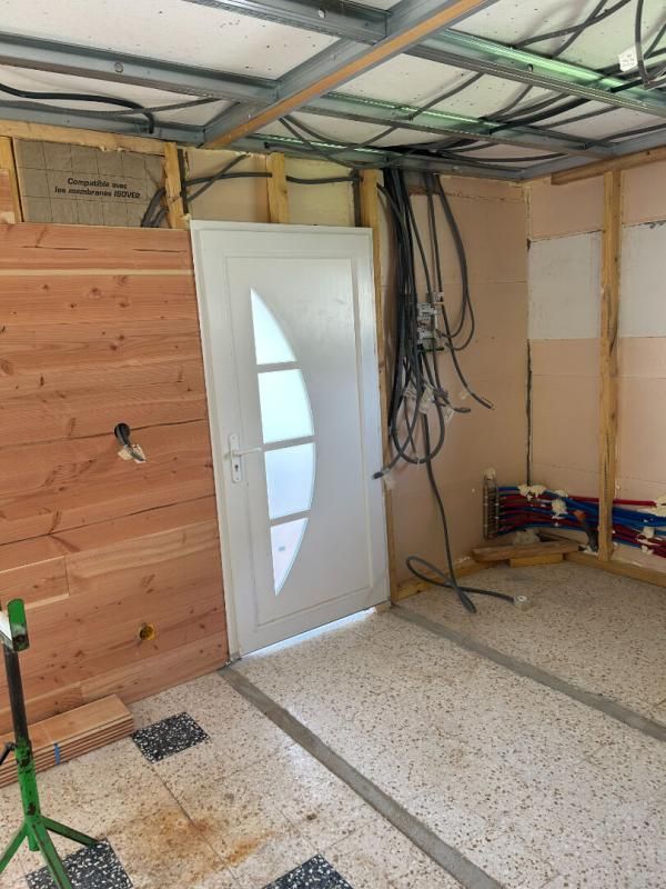 VILLEMOUSTAUSSOU Maison à RENOVER sur 1100m² de terrain constructibles 4