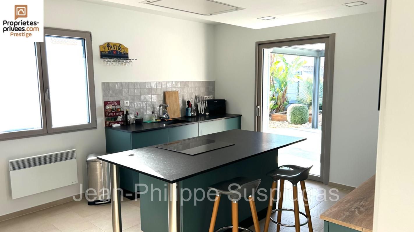SAINT-CYR-SUR-MER Superbe villa Saint Cyr Sur Mer 6 pièce(s) 163 m2 3