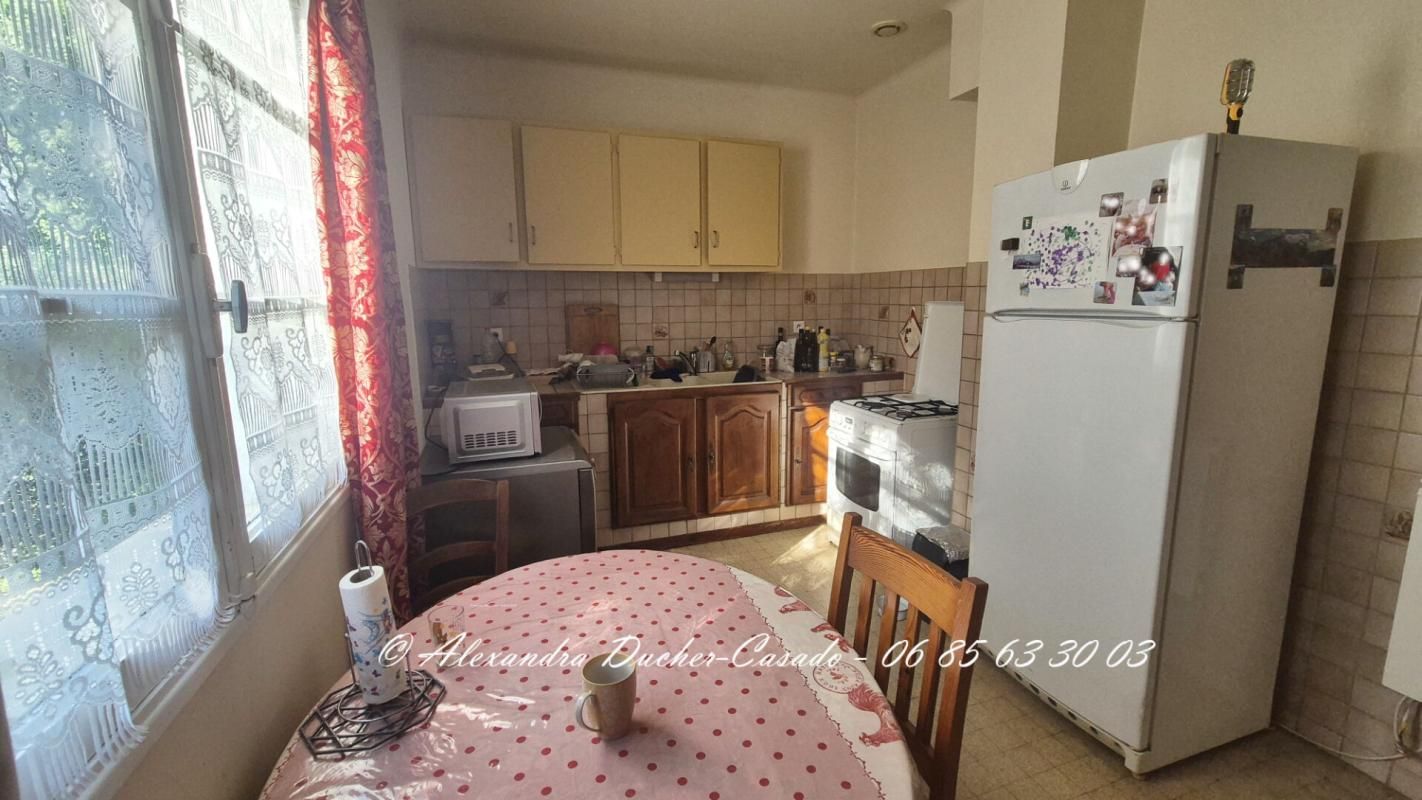 PEYRUIS Maison avec 2 logements au coeur de Peyruis 4