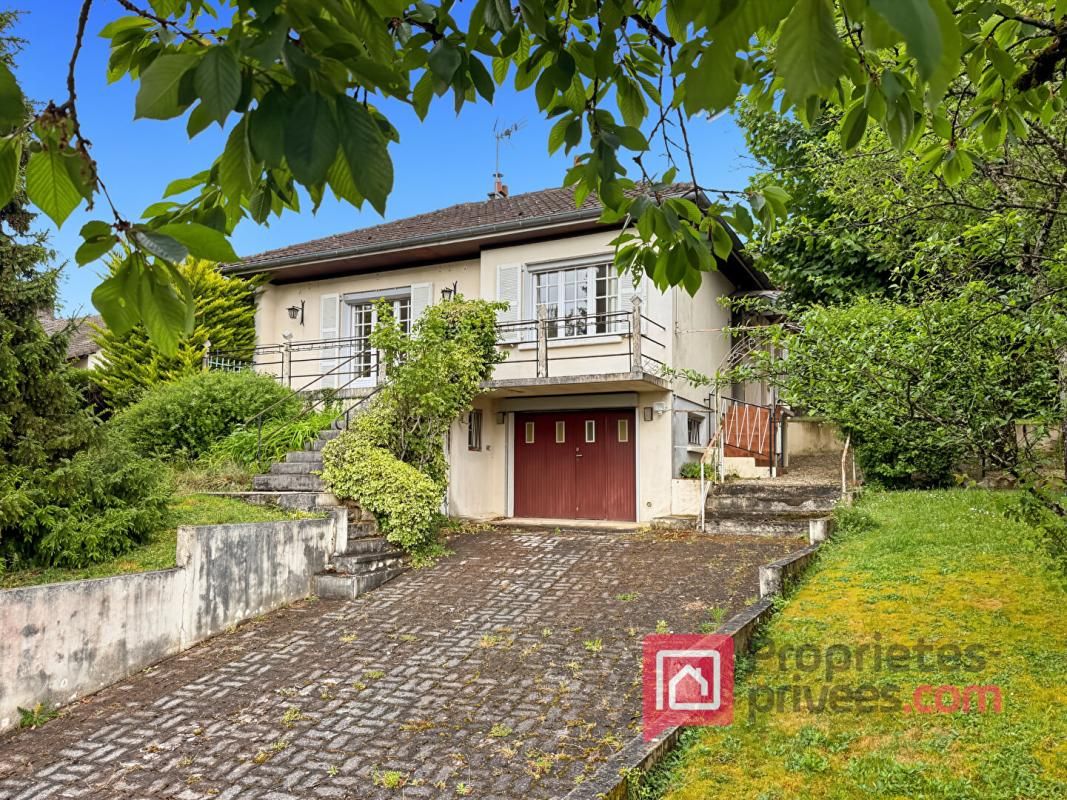 BAR-SUR-SEINE Maison Bar Sur Seine 5 pièce(s) 102 m2 1