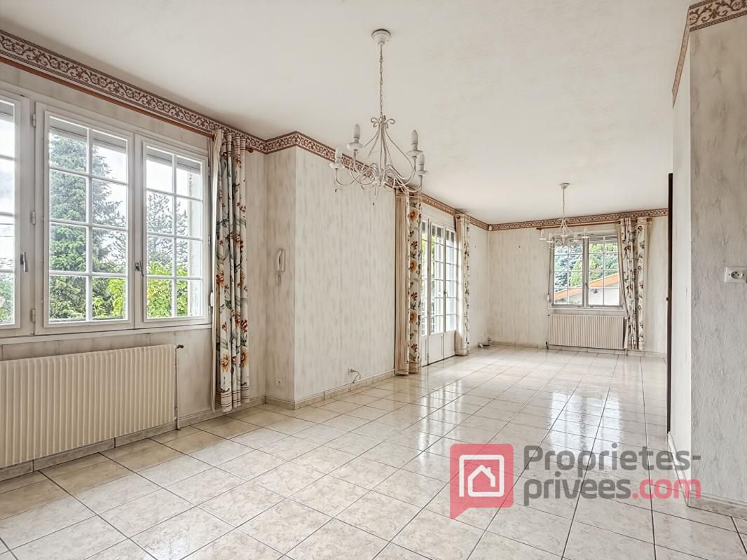 BAR-SUR-SEINE Maison Bar Sur Seine 5 pièce(s) 102 m2 2