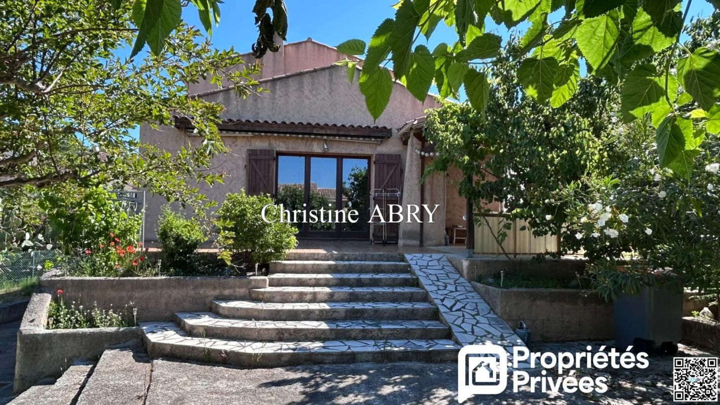 Rare à Boulouris - Villa 8 pièces 180 M2 avec appartement Indépendant