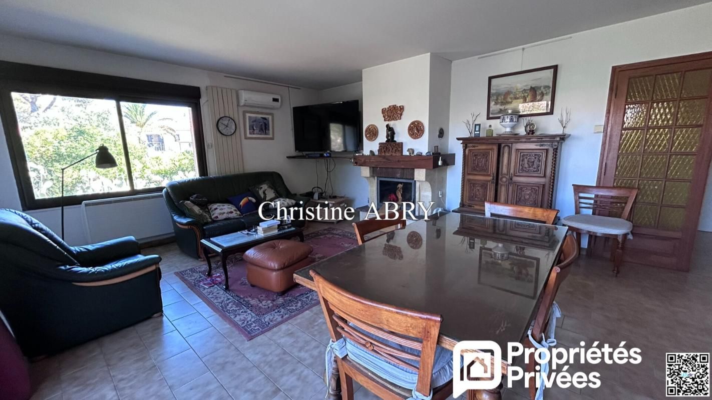 SAINT-RAPHAEL Rare à Boulouris - Villa 8 pièces 180 M2 avec appartement Indépendant 3