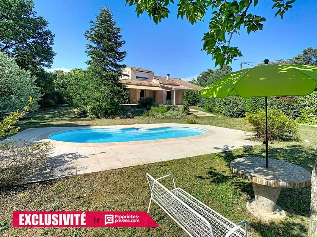 NANS-LES-PINS Maison Nans Les Pins 6 pièce(s) Beaucoup de cachet ! 1