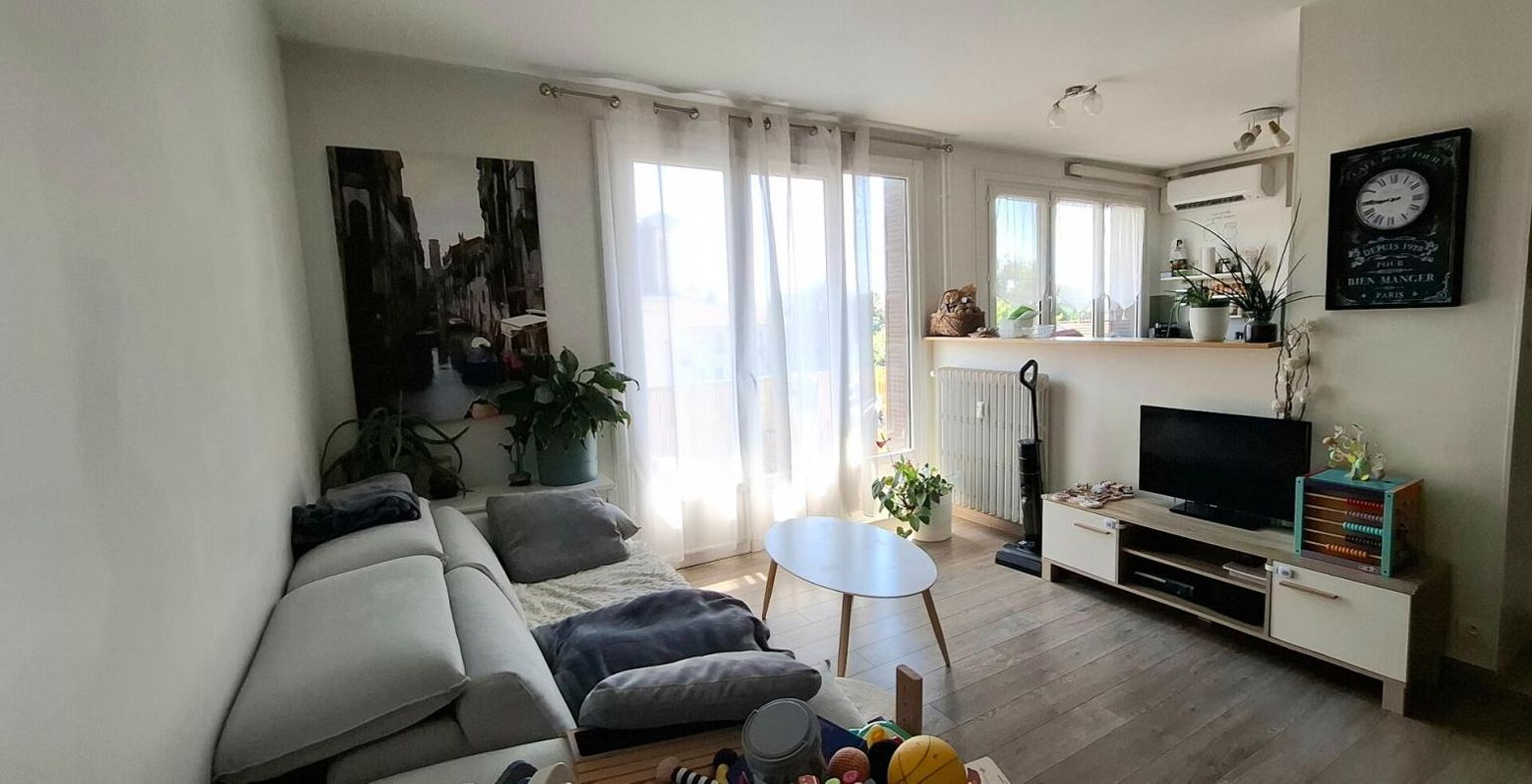 BOURG-EN-BRESSE Appartement Bourg En Bresse centre 68 m2 4
