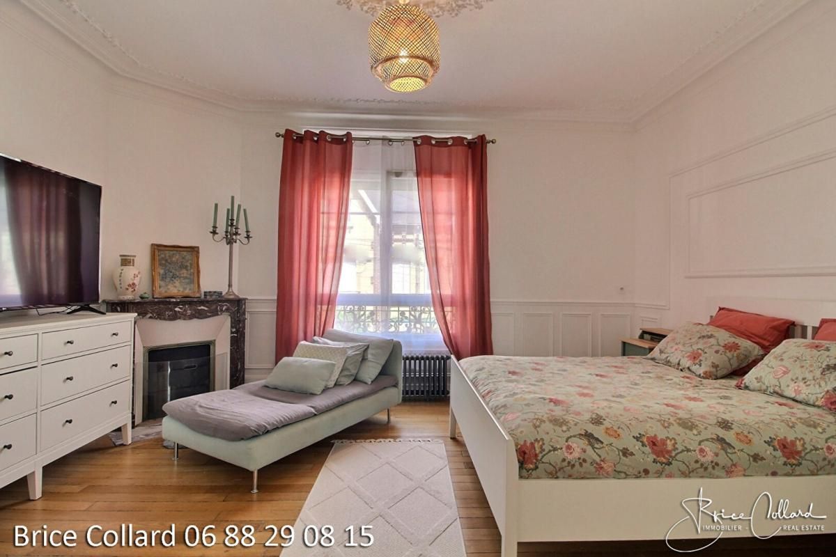 60100 CREIL Maison de caractère, 5-6 chambres, jardin, rare !