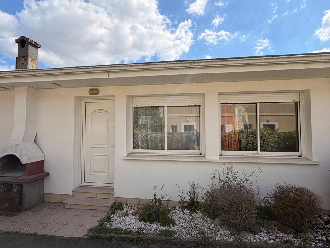 PESSAC APPARTEMENT T2 BIS DE 53M² AVEC PLACE DE PARKING 2