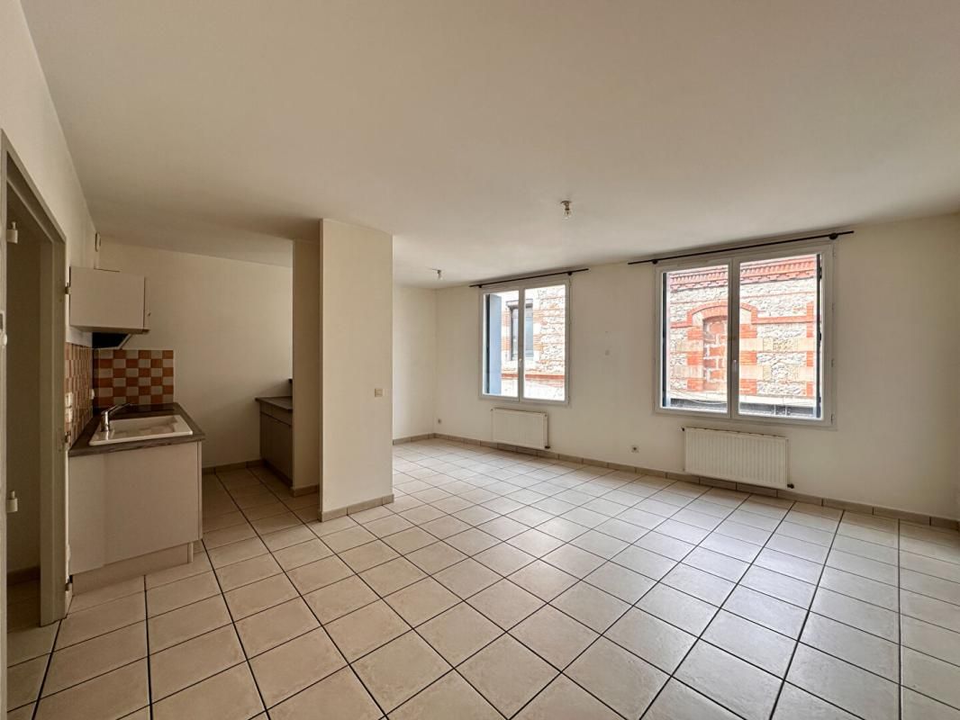AGEN Appartement  3 pièce(s) 4