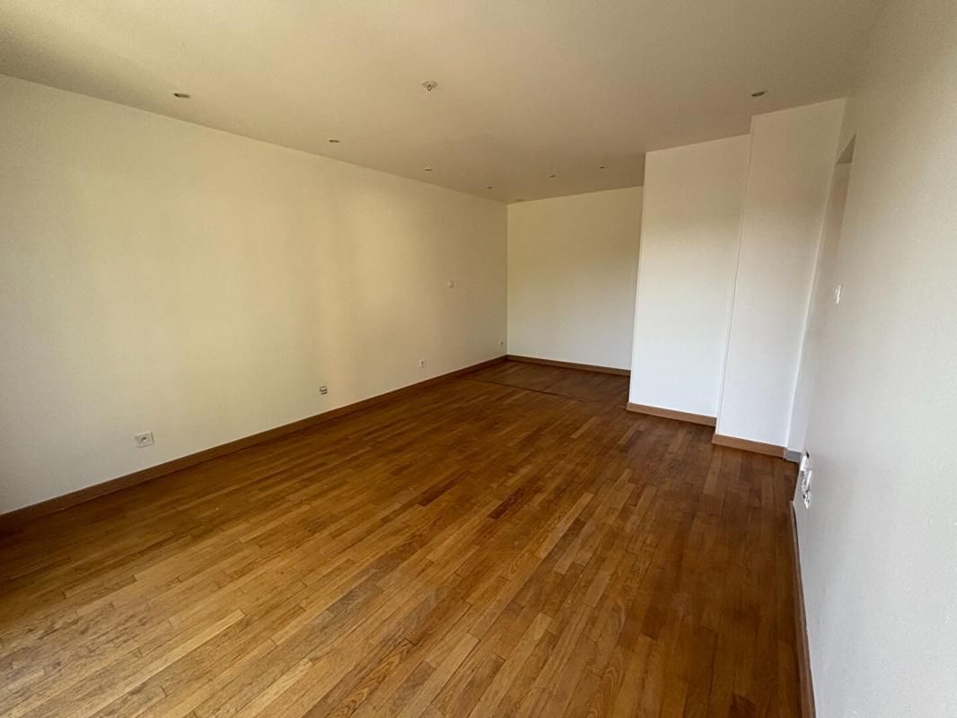 ARCIS-SUR-AUBE Maison Arcis Sur Aube 78 m2 4