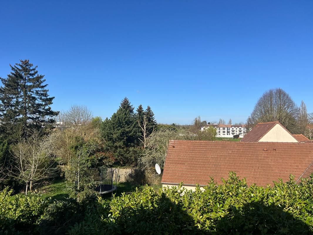 PLAISIR Appartement à Plaisir aux Gâtines - Résidence "Les Demeures" - 4 pièces 2
