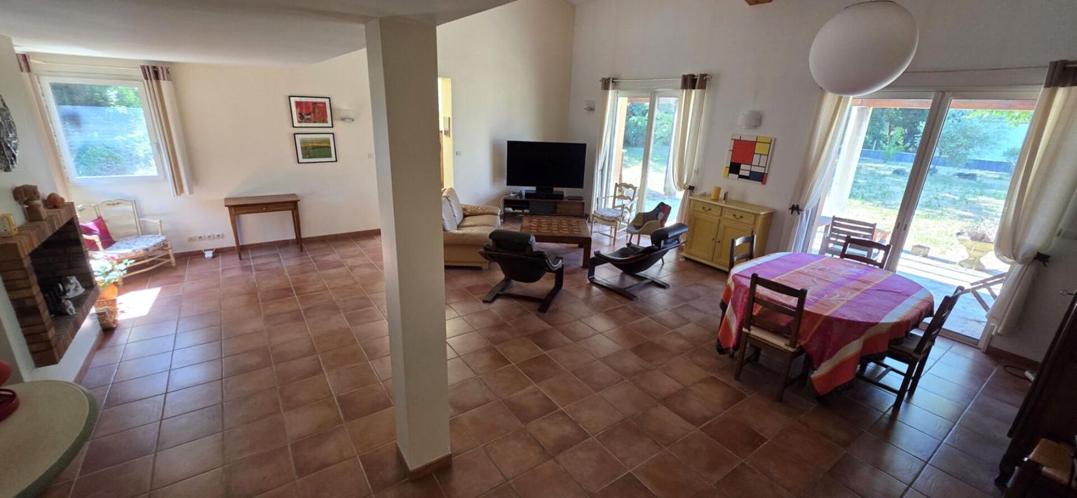 SAUZET Maison de 175 m2 à Sauzet - Terrain de 4487 m² 4