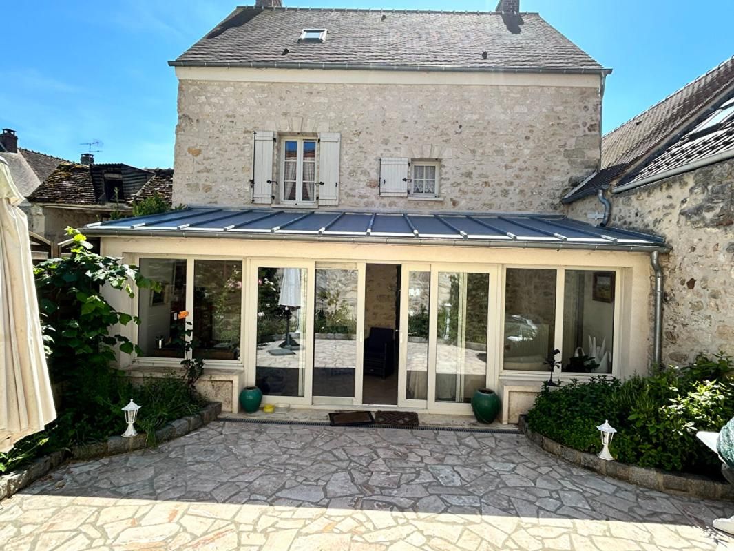 LE PERCHAY CHARMANTE MAISON EN PIERRES COMPLETEMENT RENOVEE ! 3