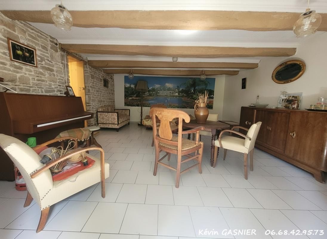 PAIZAY-NAUDOUIN-EMBOURIE PAIZAY NAUDOIN EMBOURIE (16240) : Maison en pierre de 83m2 3