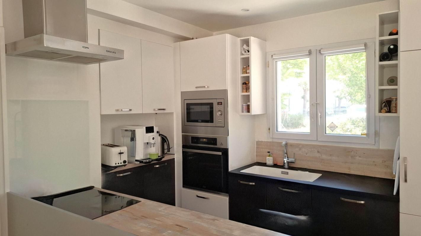 LA GARDE Villa 4 pièces de 82m² avec 3 chambres , un jardin et un garage à La Garde 4