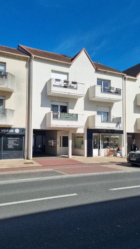 SAINTE-GENEVIEVE-DES-BOIS Appartement en duplex 2 pièce(s) 38 m² 1