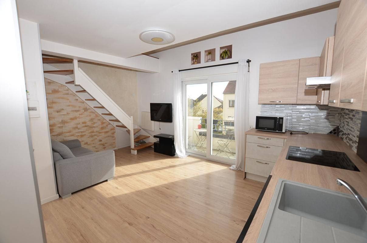 SAINTE-GENEVIEVE-DES-BOIS Appartement en duplex 2 pièce(s) 38 m² 3