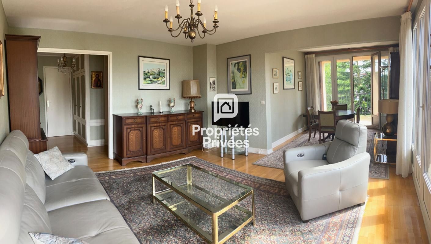 LE CHESNAY Agréable appartement 5 pièces au calme 3