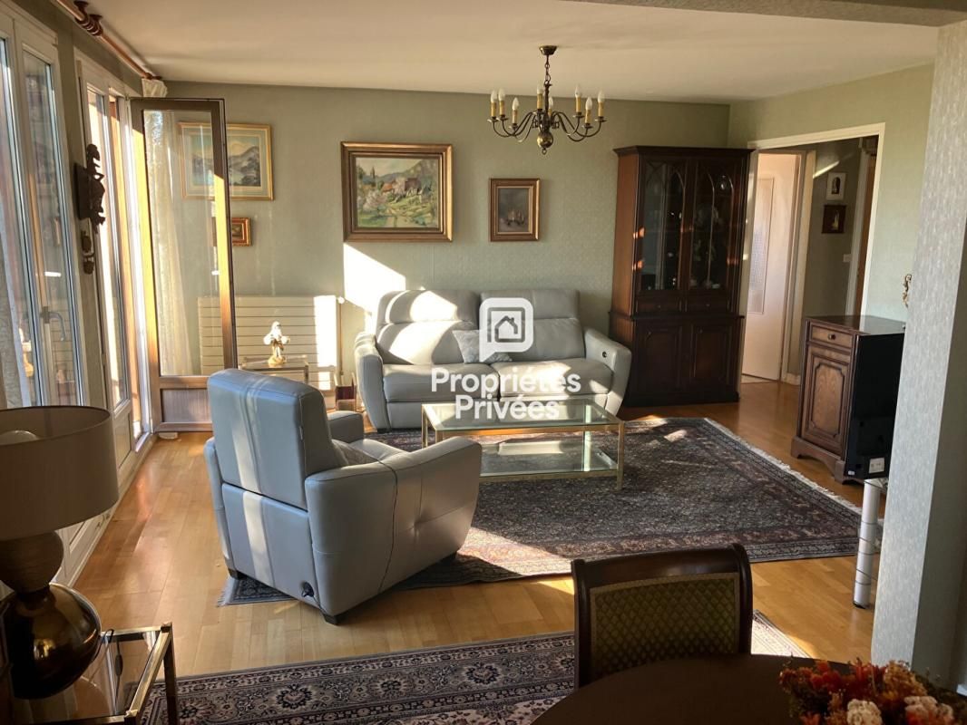 LE CHESNAY Agréable appartement 5 pièces au calme 4
