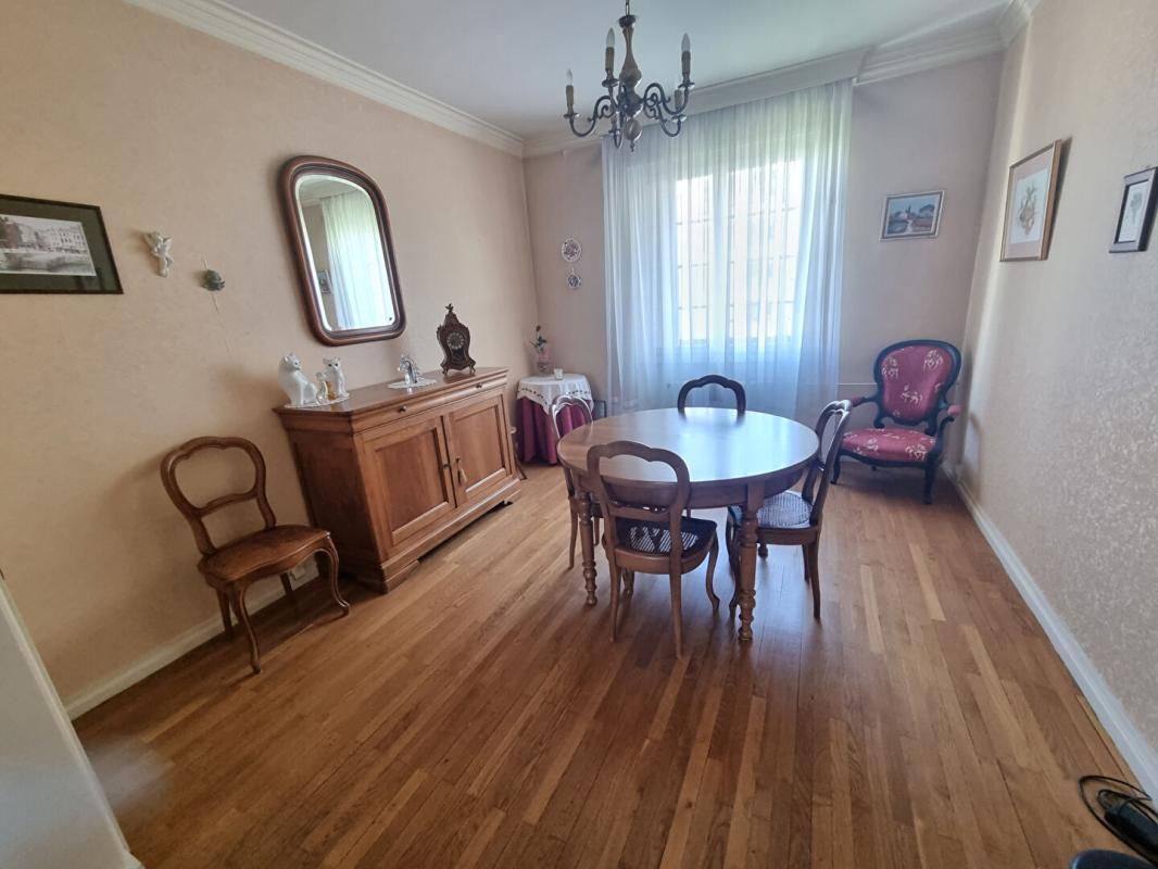 LYON-7E-ARRONDISSEMENT Appartement  4 pièces 76 m2 2