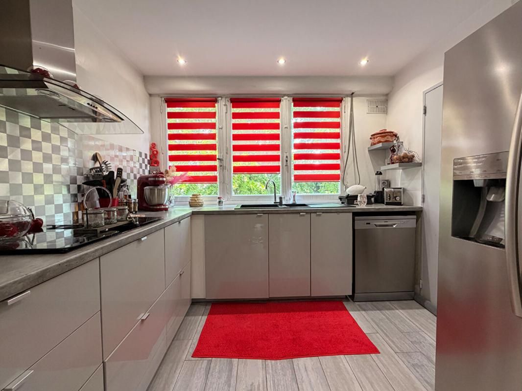 AUBERGENVILLE Appartement Aubergenville 4 pièce(s) 75 m2 3