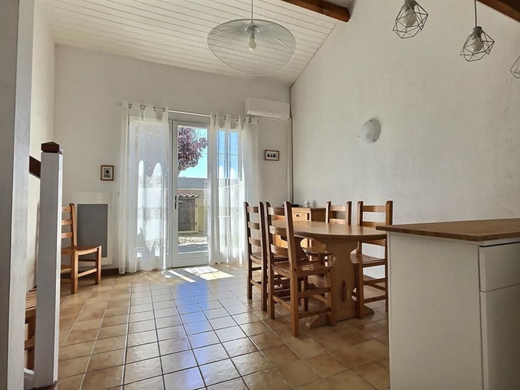 SAINT-DENIS-D'OLERON Maison 3 pièce(s) 52m² -17650 - ST DENIS D'OLERON - Charente-Maritime - Ile d'Oléron - 3