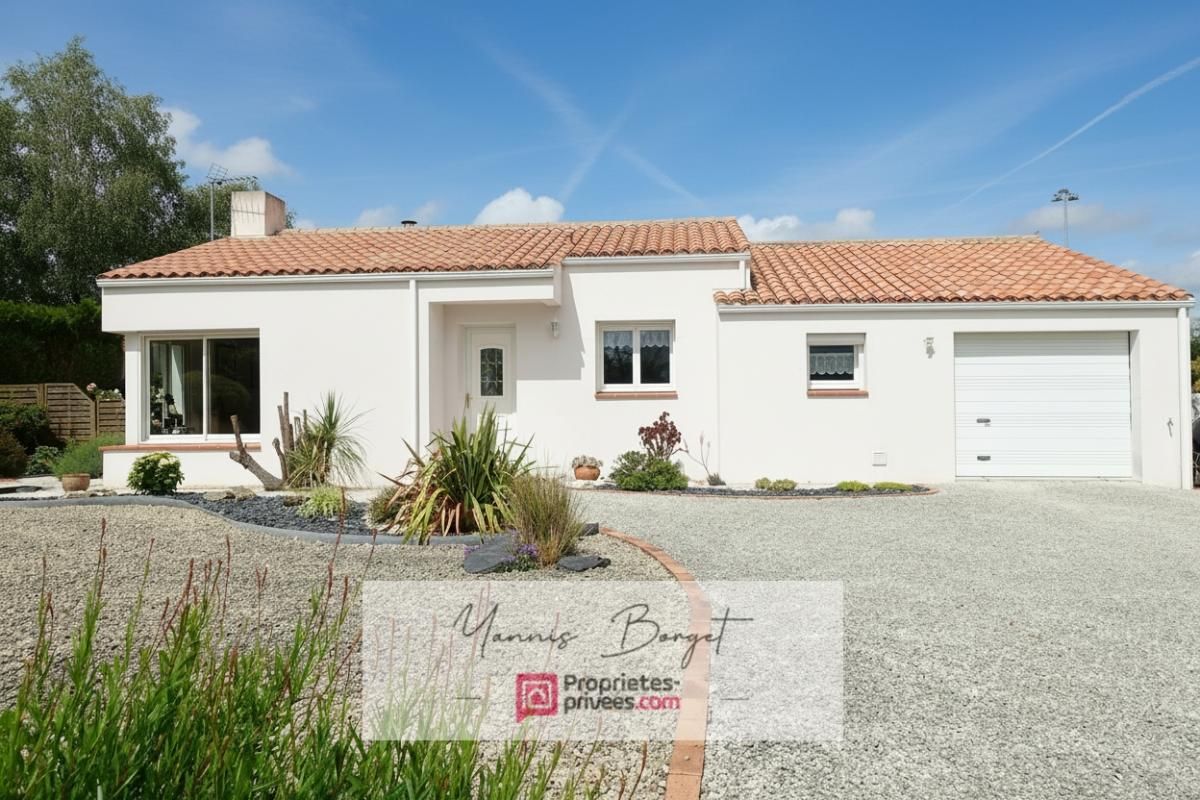 MAISON DE PLAIN-PIED DE 113 M² SUR PLUS DE 1 000 M² DE TERRAIN