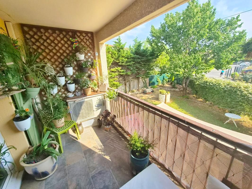 APPARTEMENT T3 CENTRE VILLE- SIX FOURS