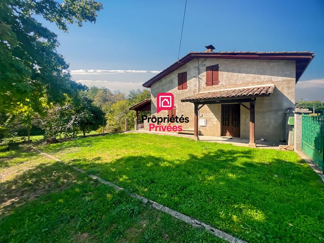 BAZAS Maison 185m² - 3 chambres - jardin et grange attenante 1