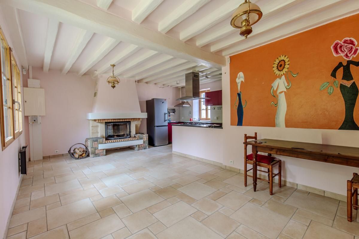 OINVILLE-SUR-MONTCIENT Maison en pierre de caractère au coeur du Vexin 3