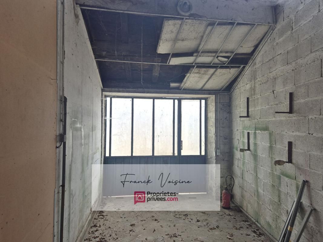 ROCHETREJOUX A VENDRE à Rochetrejoux, atelier de 173 m2 env 2