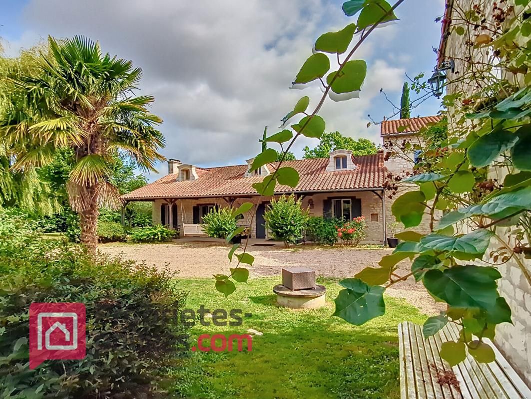 VEZIERES Proche CHINON - Propriété de 236M2 3