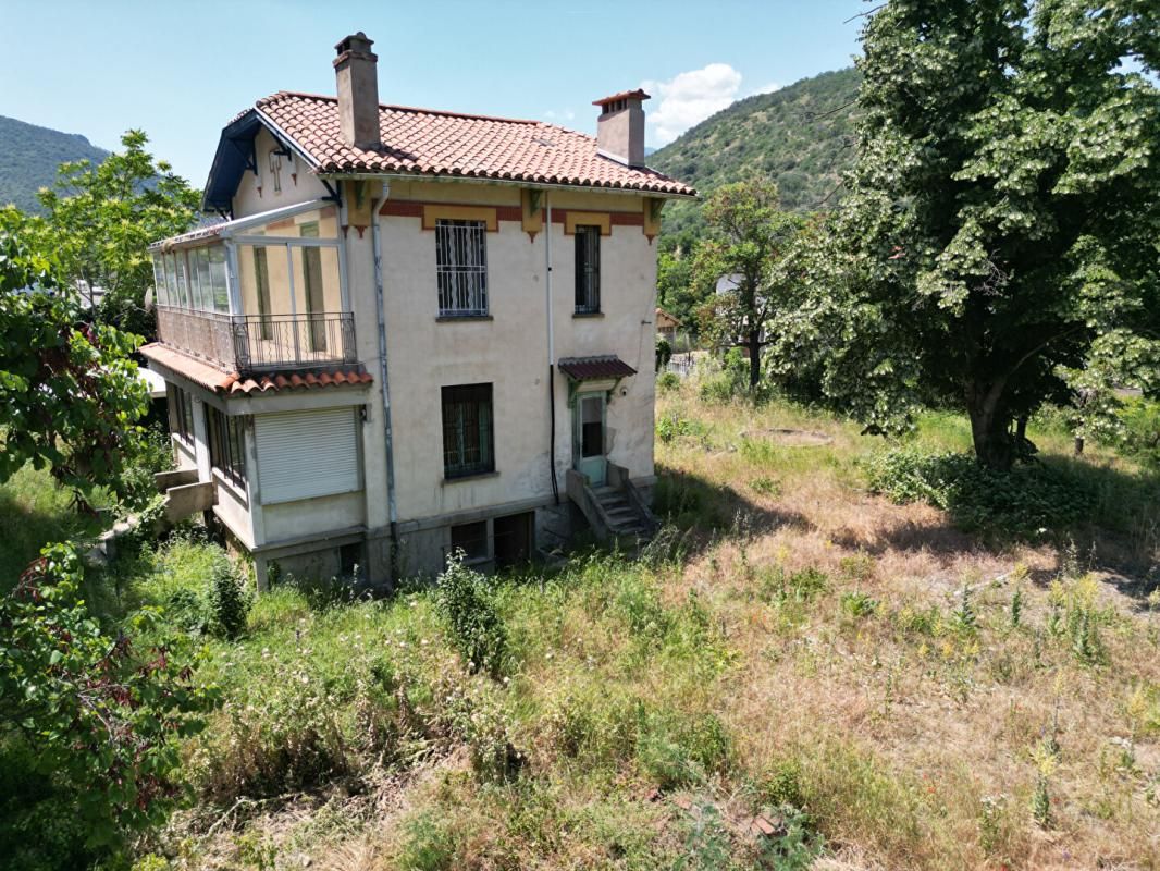 PRADES Maison de maitre Prades 5 pièces 93 m2 2