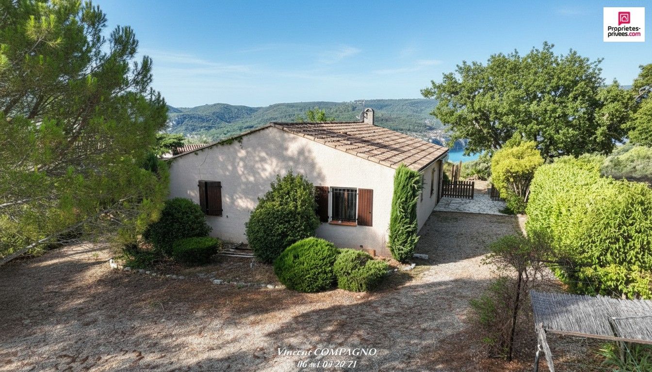 ESPARRON-DE-VERDON Maison plain-pied, piscine, studio indépendant et aperçu lac 2