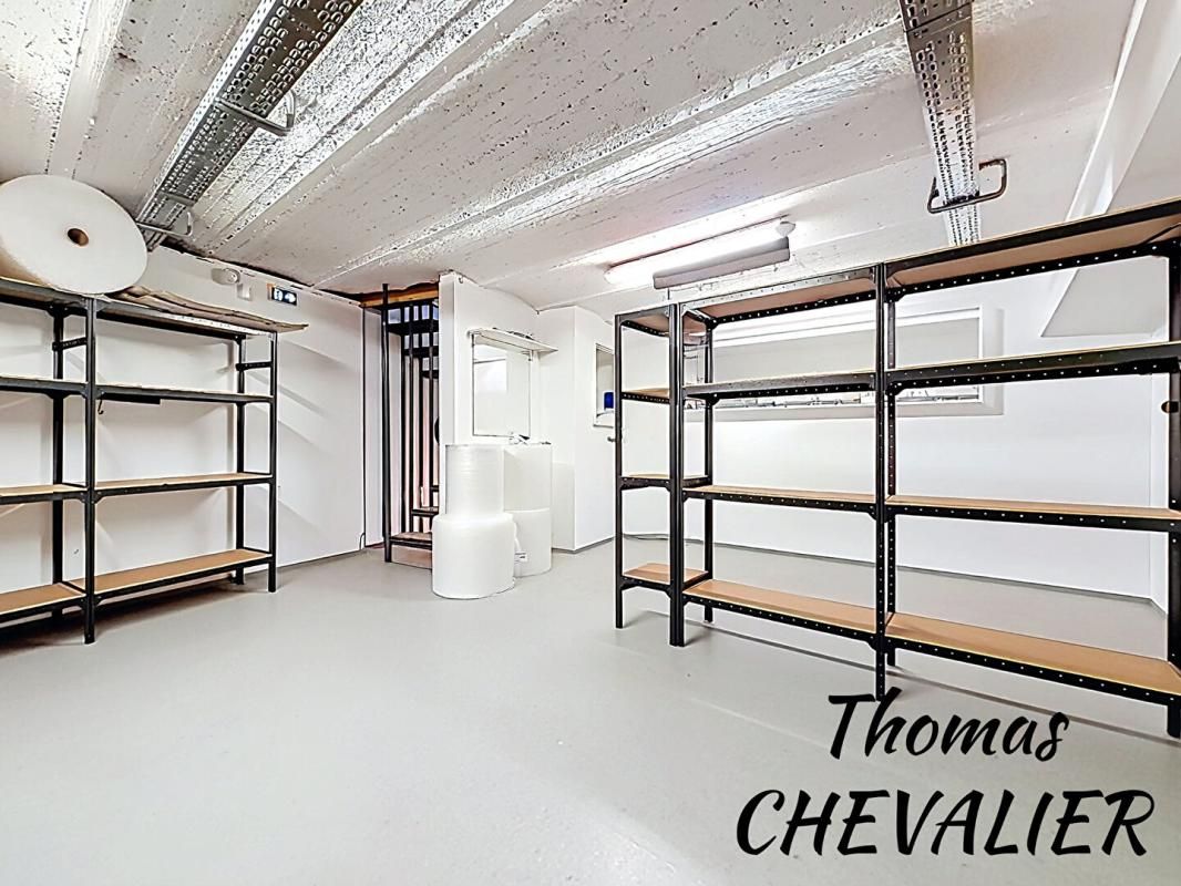 COLMAR HYPERCENTRE COLMAR - EMPLACEMENT N°1 - LOCAL COMMERCIAL 105 M² ENTIÈREMENT RÉNOVÉ - LOYER 1 290 HT 3